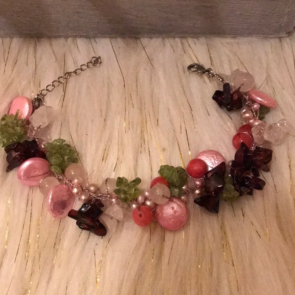 Beautiful multicolor beaded bracelet - Picture 2 of 4